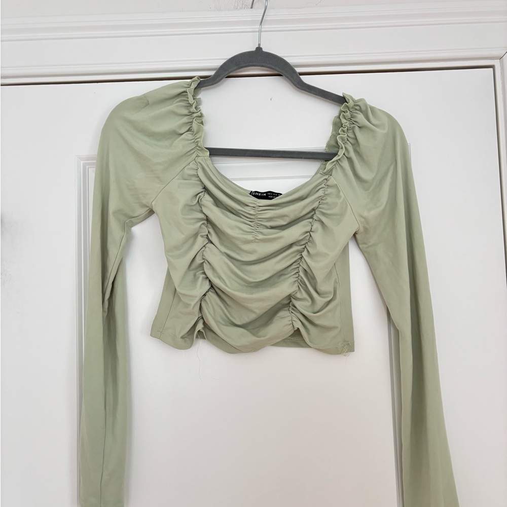 Ruched Scoop Neck Off the Shoulder Long-Sleeve Crop Top — Sage Green - Picture 3 of 8